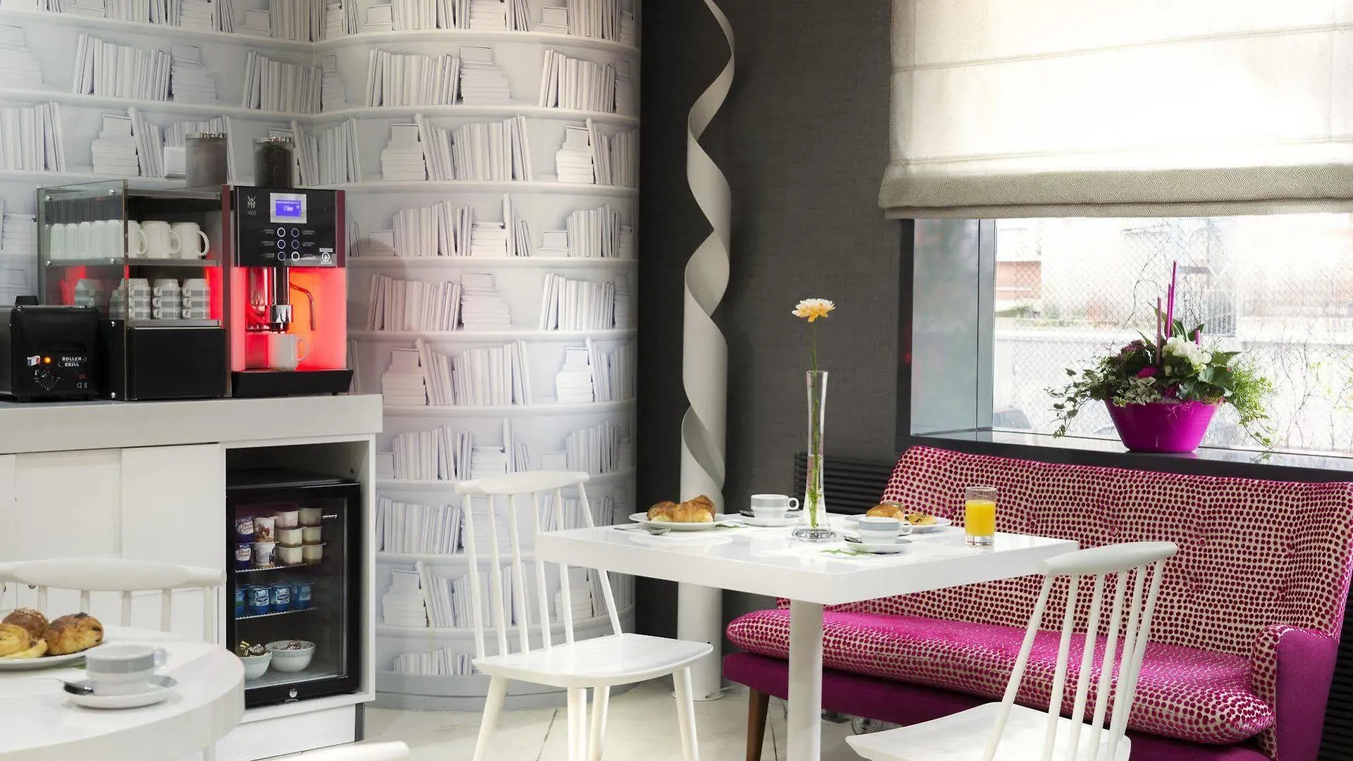 Citadines City Centre Lille 3*,  France
