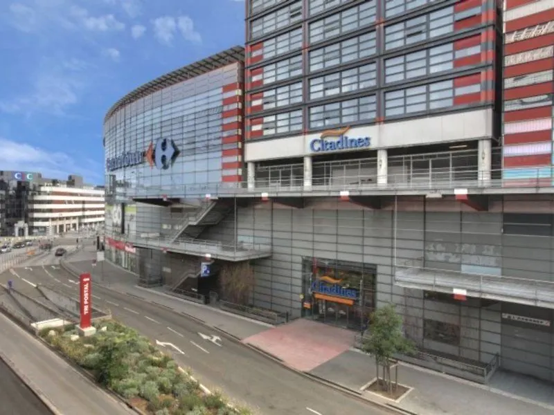 Citadines City Centre Lille 3*,